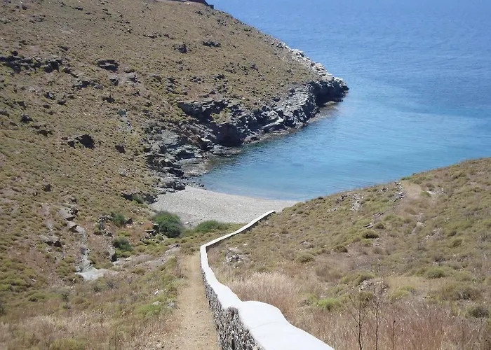 Вилла Wide Sea Maisonette *